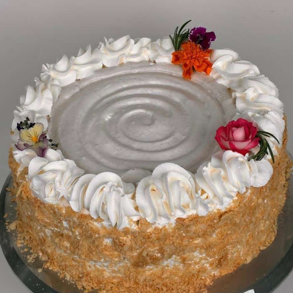 Torta Hojarasca Manjar Nuez Pastelera